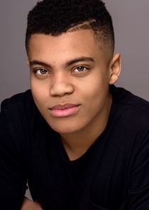 Reed LoRenzo Shannon
as Scotty Simms