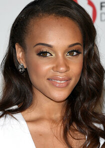 Reign Edwards
as Rachel Reid