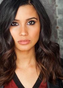 Sophia Taylor Ali
as Fatin Jadmani