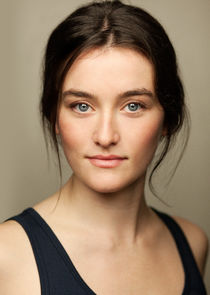 Sarah Pidgeon
as Leah Rilke