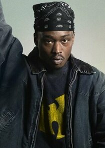 Ashton Sanders
as Bobby Diggs / The RZA