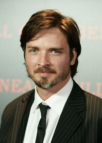 Aden Young
as Gabriel Wolf