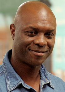 Robert Wisdom
as Maj. Howard 