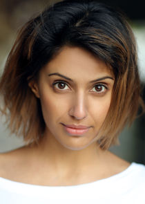 Ritu Arya
as Barsha Nambeesan