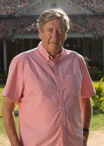 Philip Jackson
as Paul Smart