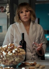 Kristen Bell
as Anna