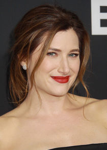 Kathryn Hahn
as Phyllis Shapiro