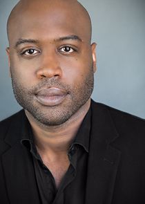 Kevin Daniels
as Wayne Fontaine