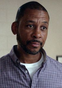 Joe Holt
as Dr. Leopold Bennett