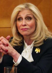 Judith Light
as Dede Standish