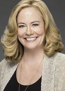 Cybill Shepherd
as Linette Montgomery