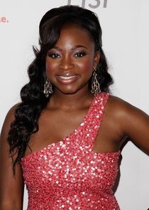 Naturi Naughton
as Kendra