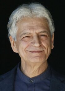 Fabrizio Bentivoglio
as Remigio da Varagine