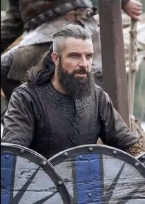 Bradley Freegard
as King Canute