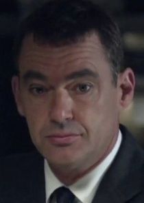 Richard Lintern
as DCS Richard Patterson