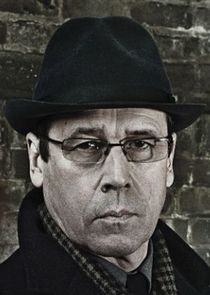 Stephen Rea
as Gatehouse