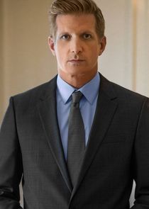 Paul Sparks
as David Tellis