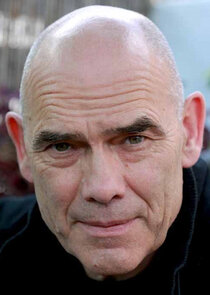 Peter Guinness
as Leif