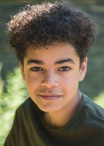 Amir Wilson
as Tiuri