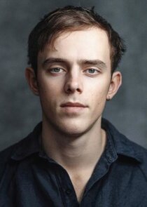 Jack Barton
as Foldo