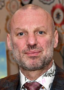 Tomi May
as Emil Dubiki