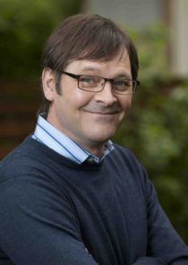Mark Heap
as Peter Cole