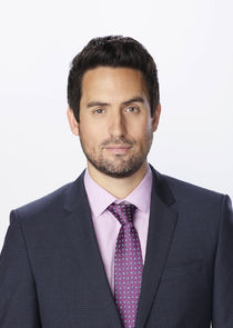 Ed Weeks
as Dr. Jeremy Reed