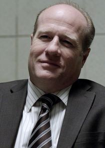 Gregg Henry
as Carl Reddick