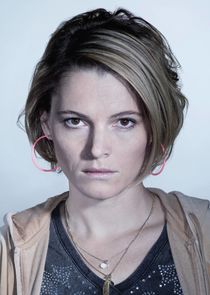 Amy Seimetz
as Danette Leeds