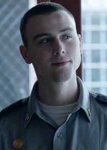 Sterling Beaumon
as Lincoln Knopf