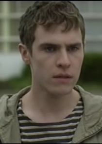 Iain De Caestecker
as Paul Roberts