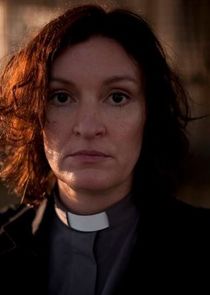 Daniela Nardini
as Helen Marshall