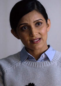 Zenia Starr
as Constable Freya Harris