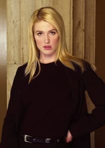 Poppy Montgomery
as Samantha Spade