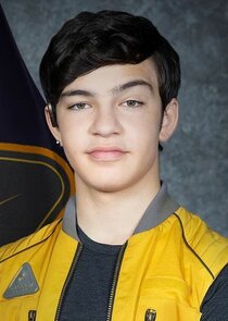 Bryce Gheisar
as Elliott Combs