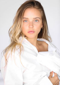 Casimere Jollette
as Bette Whitlaw