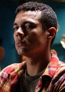 Ismael Cruz Córdova
as Fernando Alves