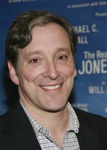 Jeremy Shamos
as Robert Connaver