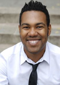 Tarik Davis
as Michael Hoffman