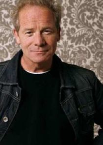 Peter Mullan
as Lenny Douglas