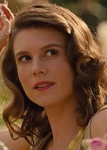 Katja Herbers
as Emily