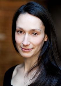 Sian Clifford
as Tina Noakes