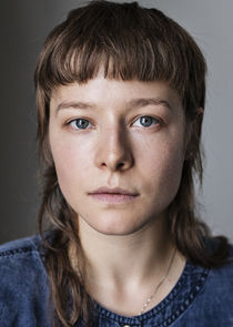 Emma D'Arcy
as Astrid