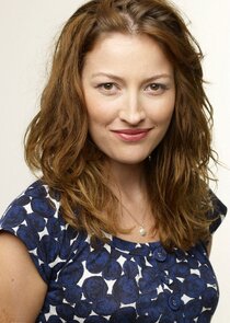 Kelly Macdonald
as JoJo 74