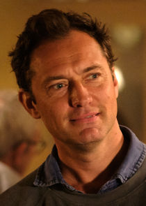 Jude Law
as Sam