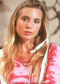 Olivia d'Abo
as Karen Arnold