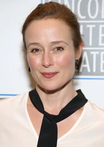 Jennifer Ehle
as Patrice Comey