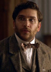 Matthew Shear
as DS Lucius Isaacson