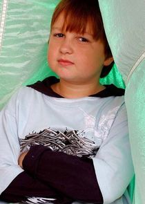 Angus T. Jones
as Jake Harper