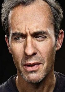 Stephen Dillane
as DCI Karl Roebuck